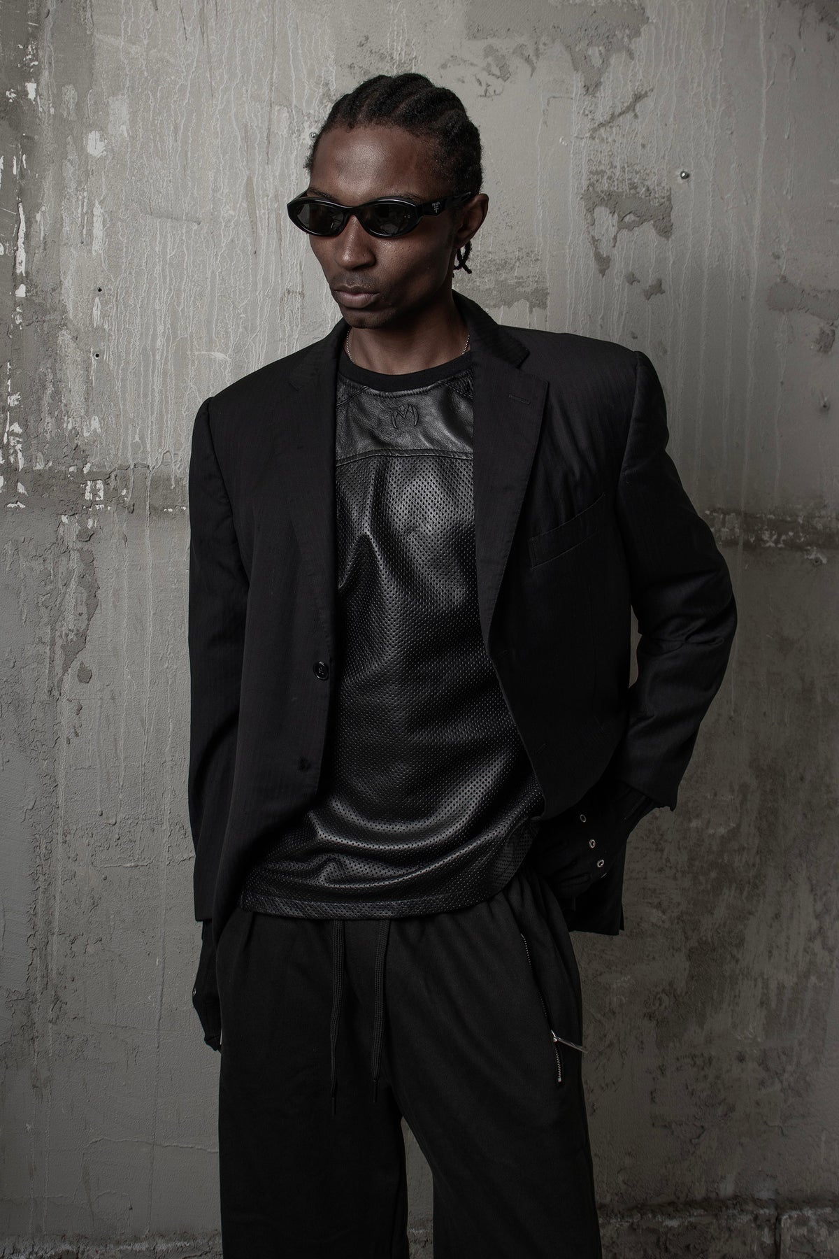Hawā Leather Tee