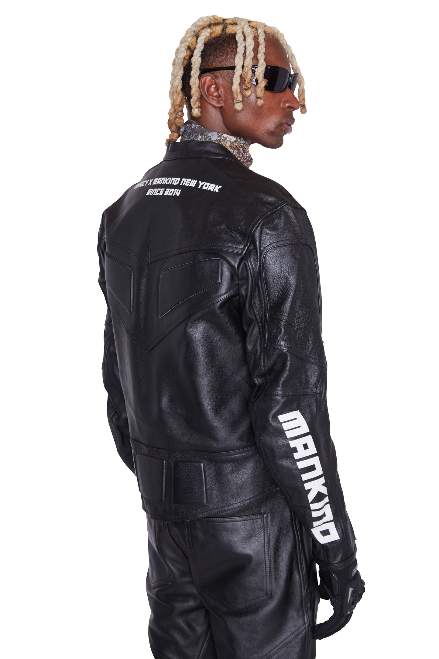 Chaqueta de cuero para motociclista (negra)