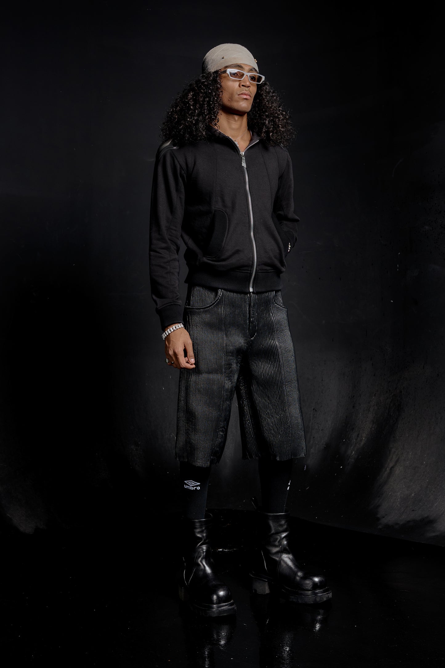 "RÙH" Paneled Zip Up Hoodie (Black)