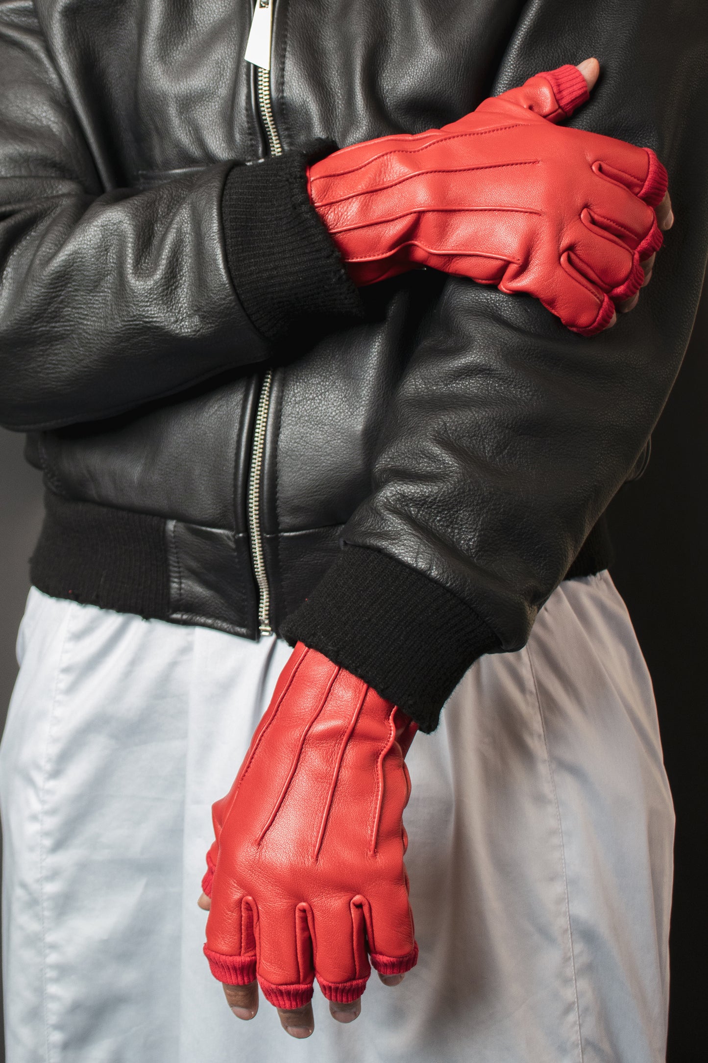 "Revelation" Leather Gloves (Crimson)