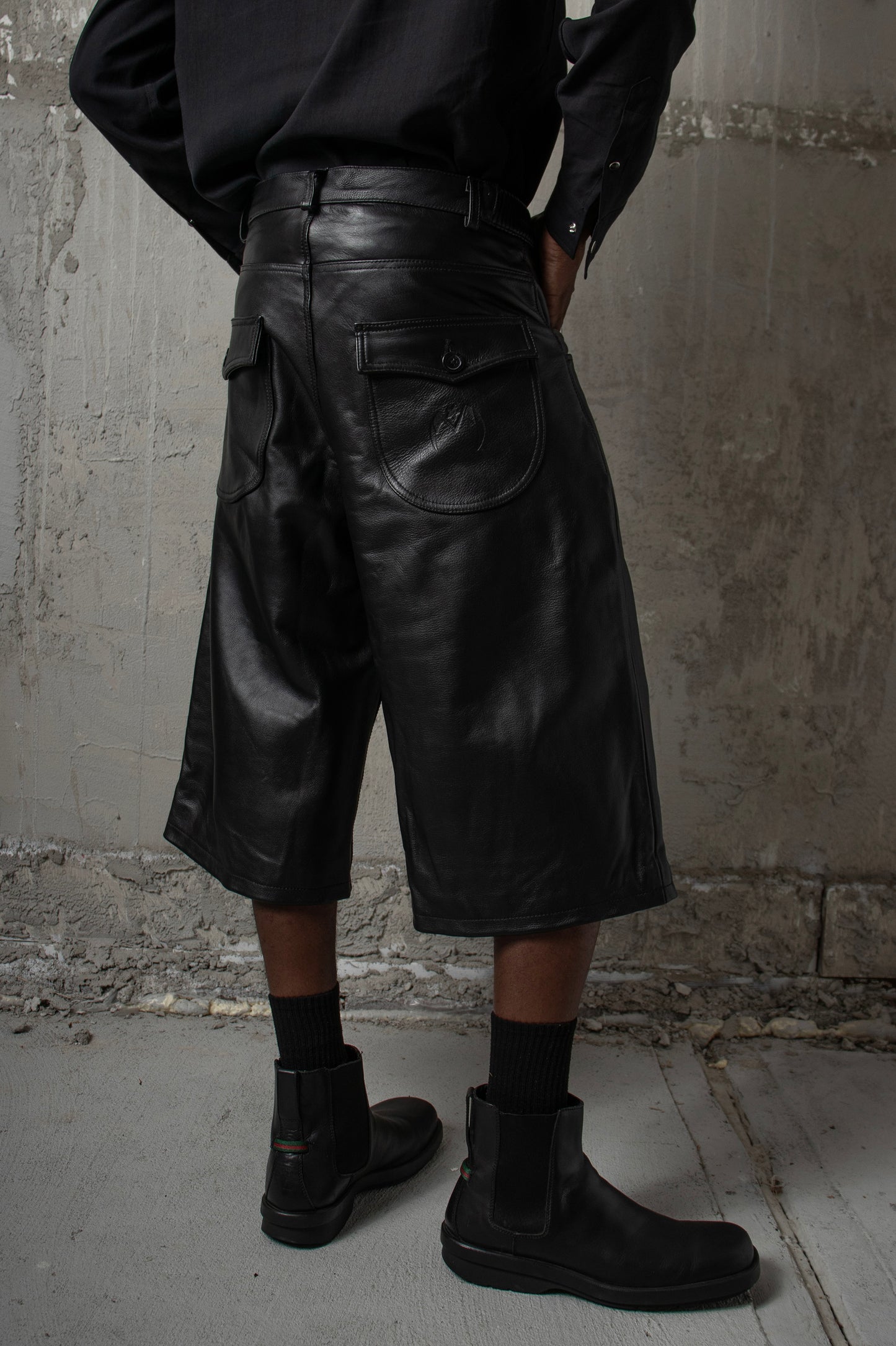"Layl" Leather Shorts (Black)