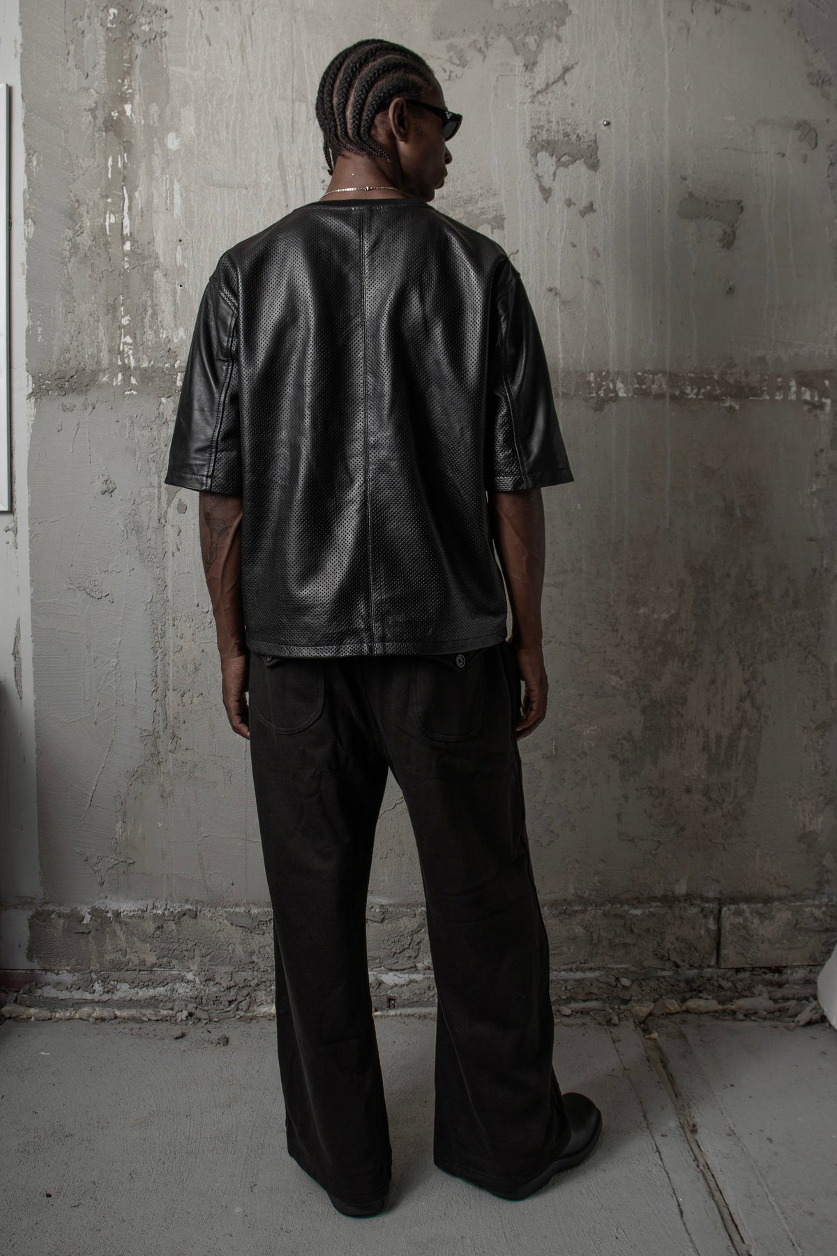 Hawā Leather Tee