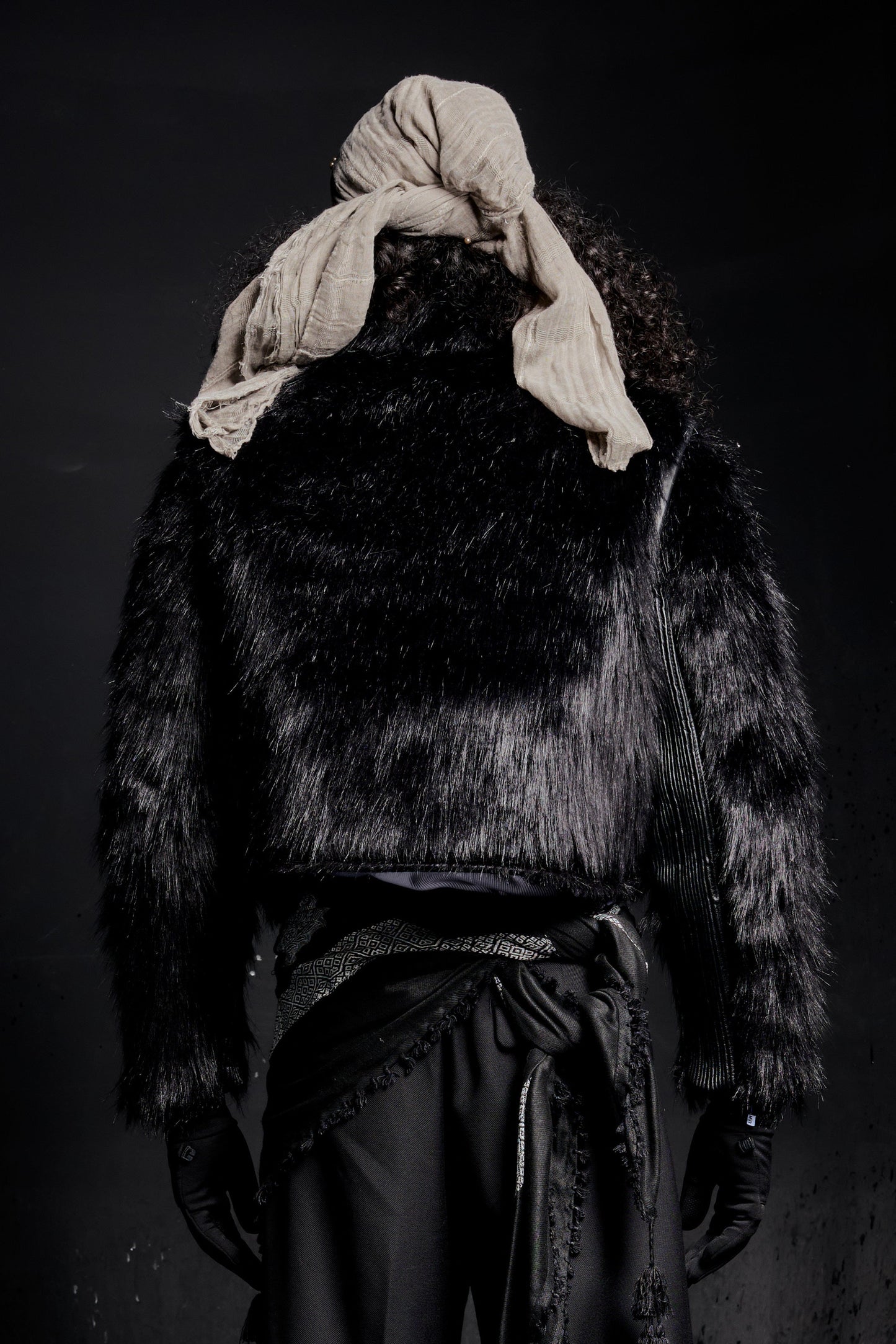 "RÙH" Fur Jacket (Black)